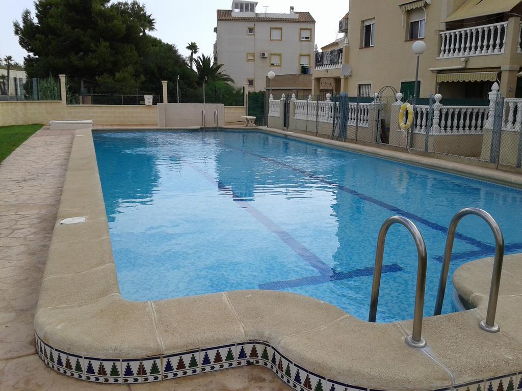 Apartement A La Mata ตอร์เรเวียคา ภายนอก รูปภาพ