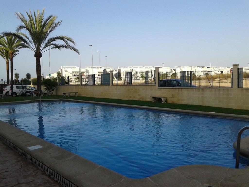 Apartement A La Mata ตอร์เรเวียคา ภายนอก รูปภาพ
