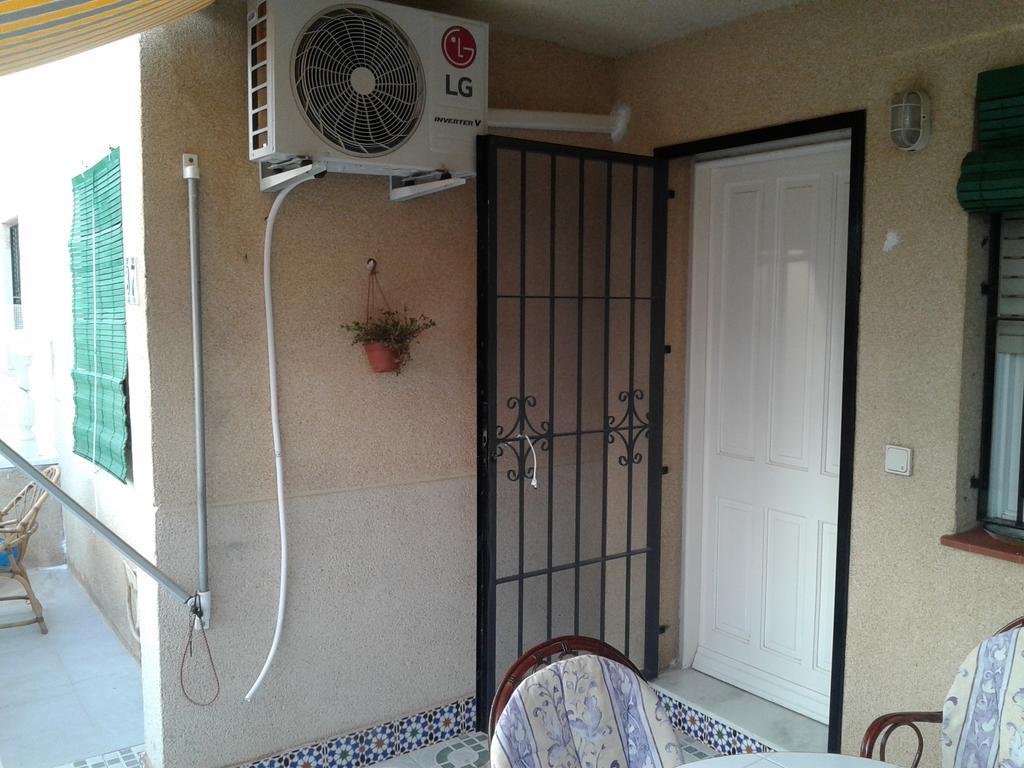 Apartement A La Mata ตอร์เรเวียคา ภายนอก รูปภาพ