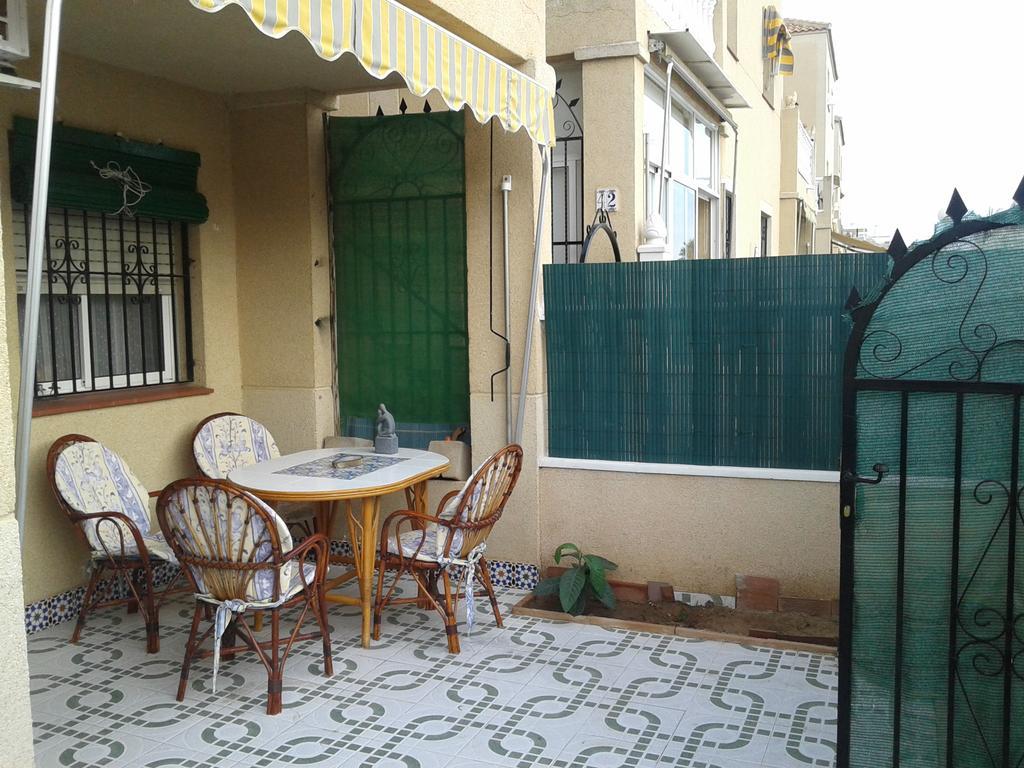 Apartement A La Mata ตอร์เรเวียคา ภายนอก รูปภาพ